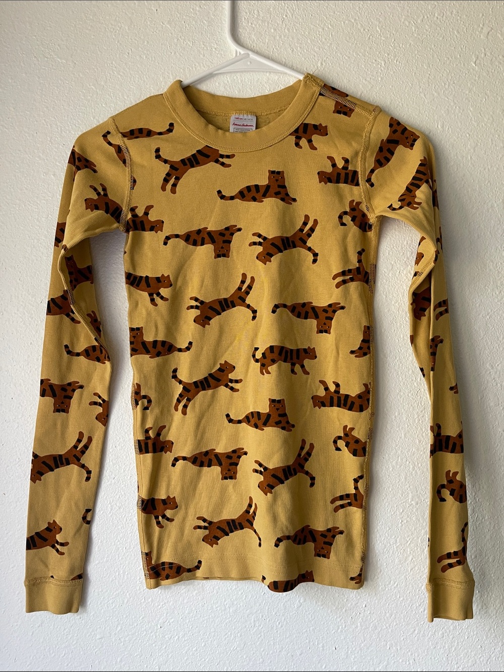 Hanna Andersson Mustard Long Sleeve Tiger Print Top and Bottoms Size 14